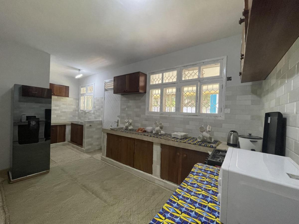 Gallivanters Hostel Dar-es-Salaam Eksteriør bilde